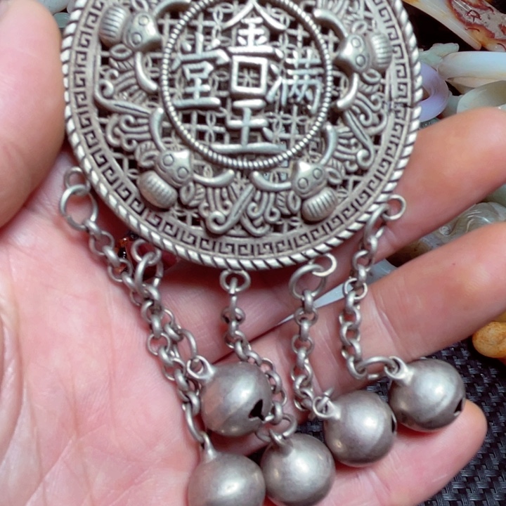 滴血莲花菩提把件