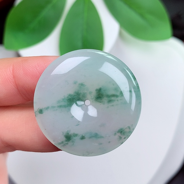 颈饰未镶嵌翡翠平安扣 29.9x5.2mm