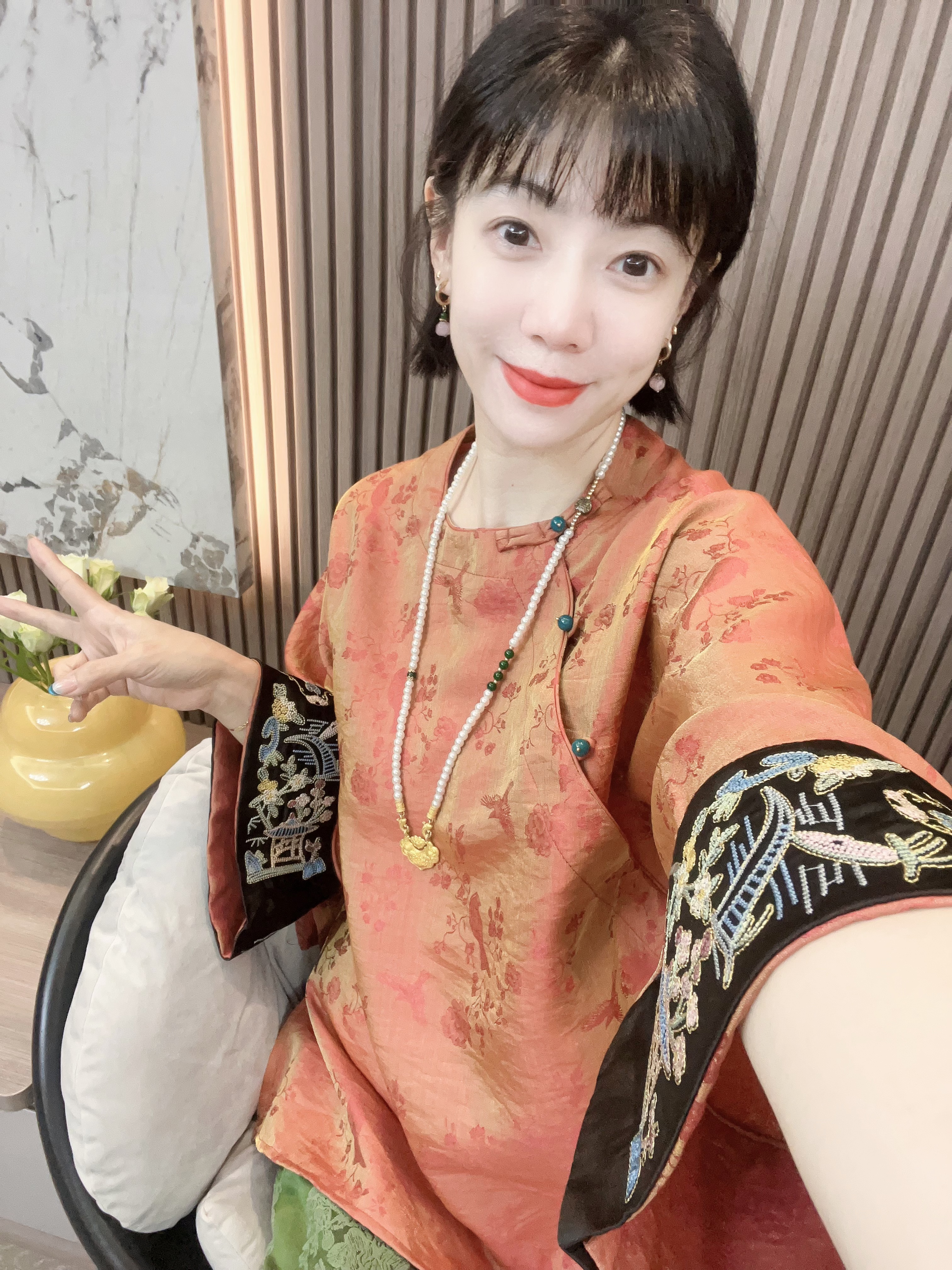  【喜鹊】新中式国风浮光锦喜鹊大提花刺绣时尚气质格格服上衣