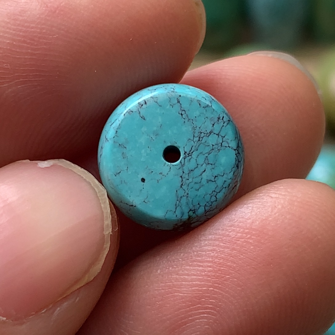 M***e绿松石未镶嵌珠宝奇石