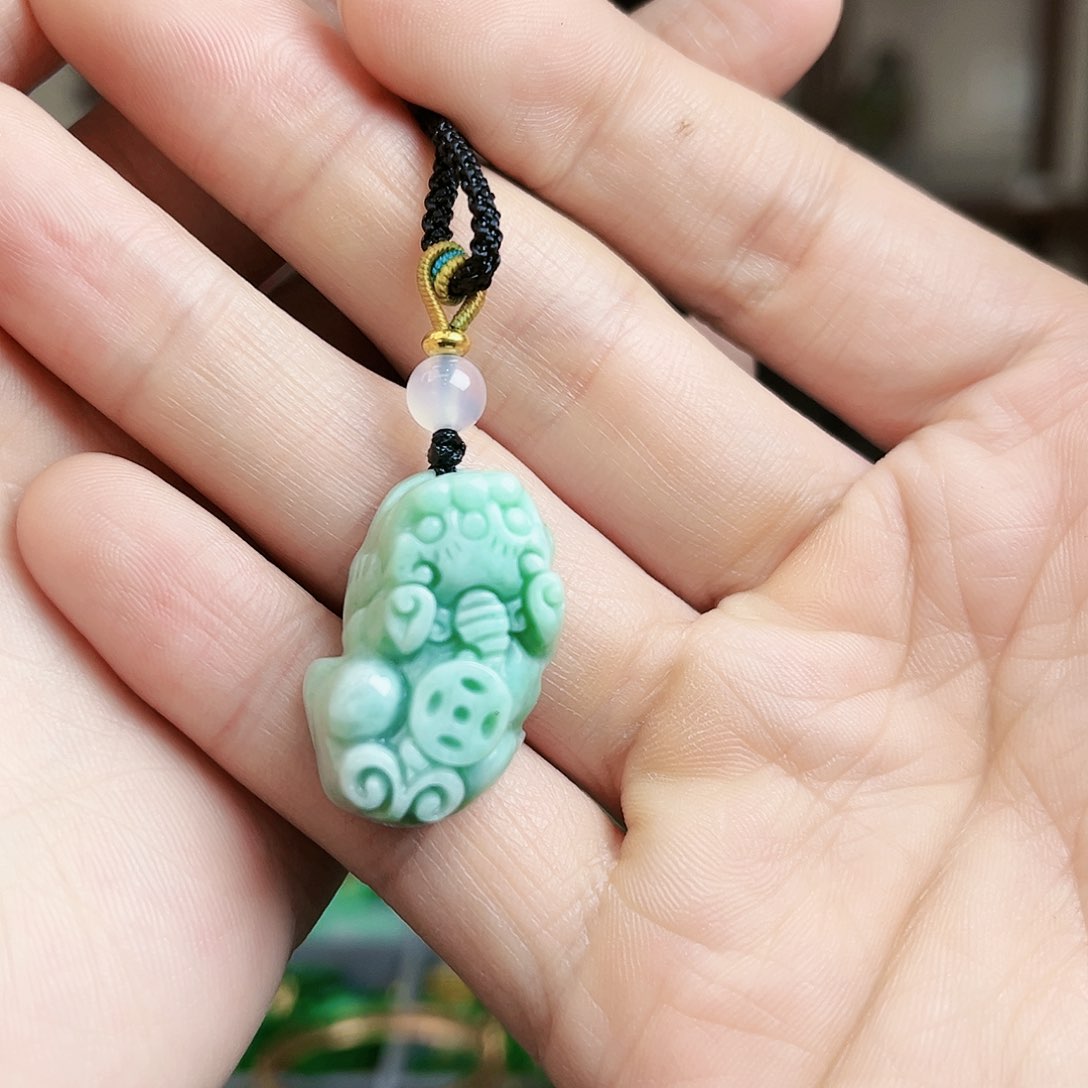 翡翠颈饰未镶嵌吊坠多样性发货