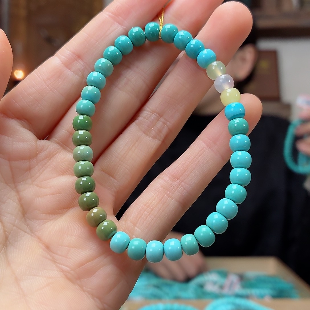 未镶嵌绿松石珠宝奇石