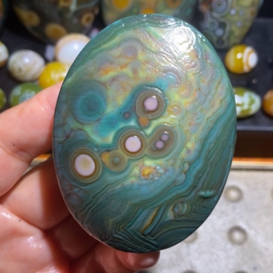 未镶嵌玛瑙/玉髓珠宝半成品38