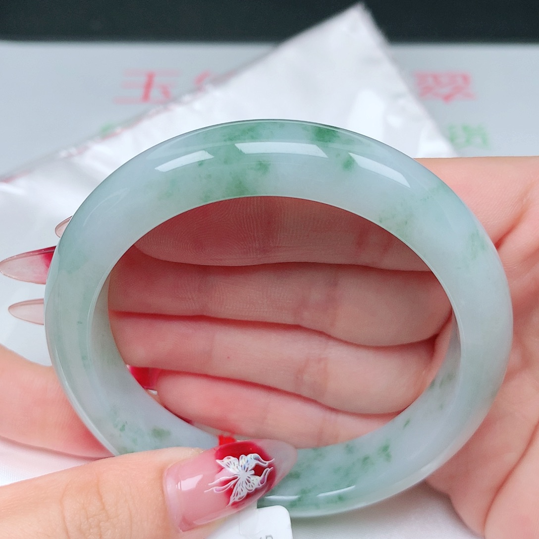 翡翠手镯未镶嵌57 57 57