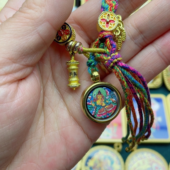 吊坠唐卡讨论的时候就觉得