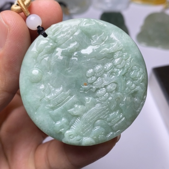 翡翠未镶嵌颈饰翡翠