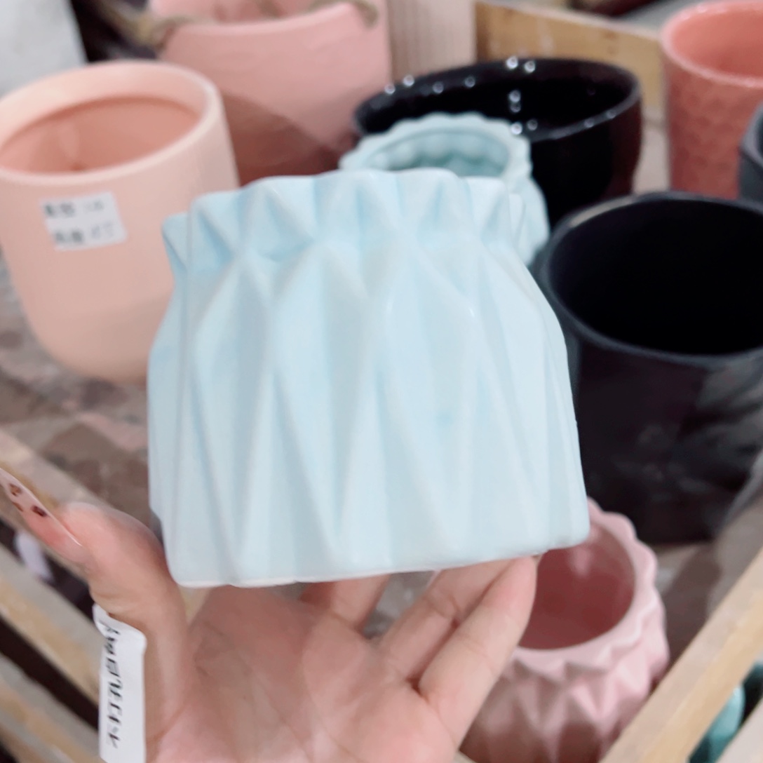 有孔陶瓷花盆，满10米包邮发货