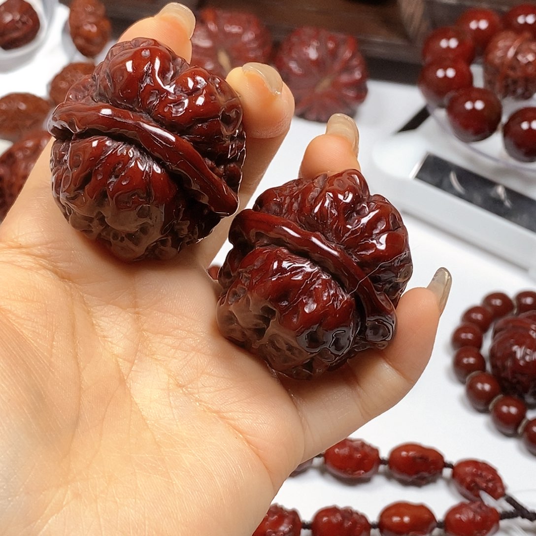 吊坠橄榄核蒋****丷蛤蟆头