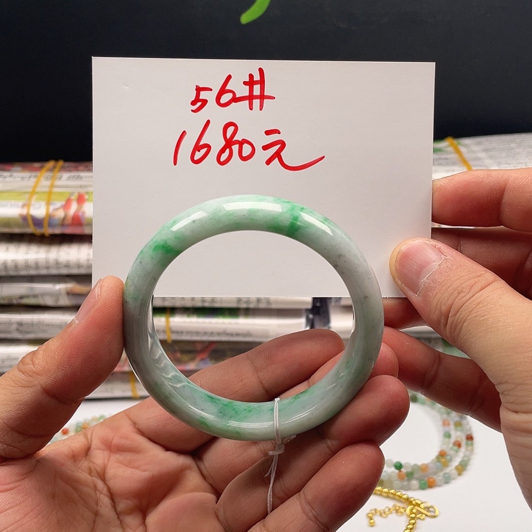 翡翠未镶嵌颈饰翡翠手镯全14