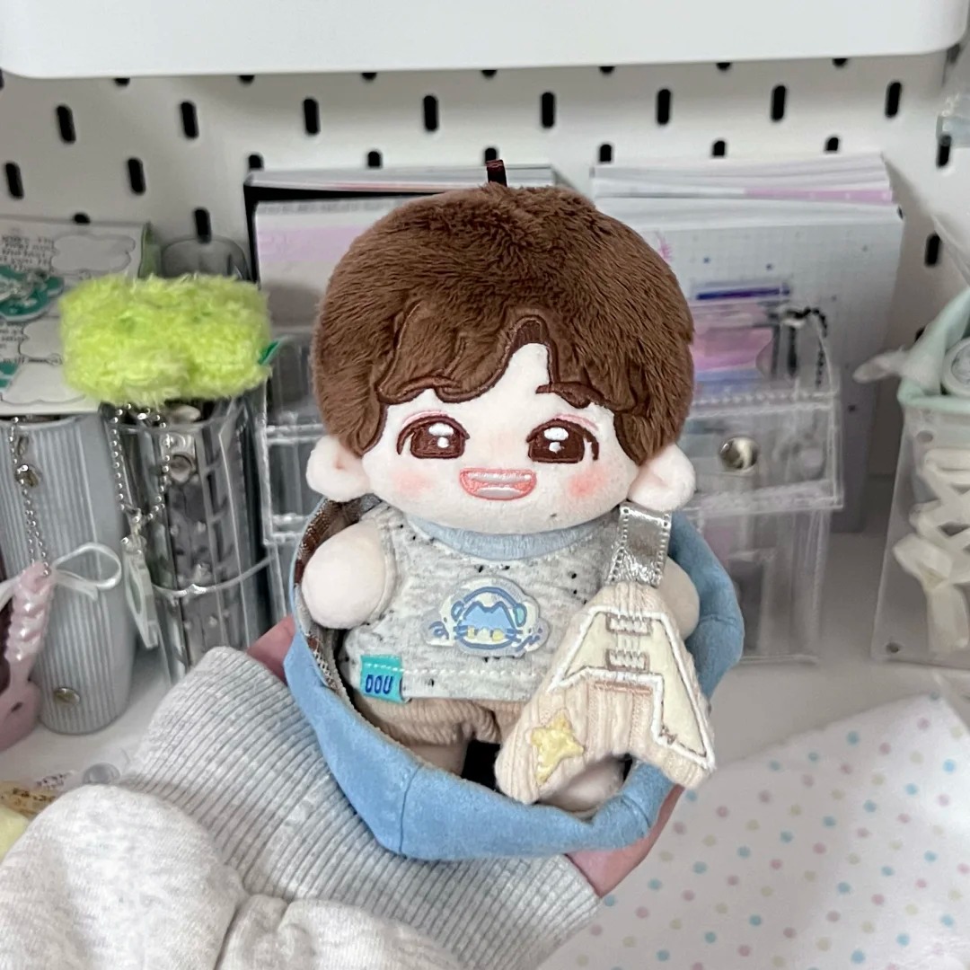 10cm棉花娃娃豆乳乐队特辑贝斯手娃衣耳机猫背心宝宝裤多体型适穿