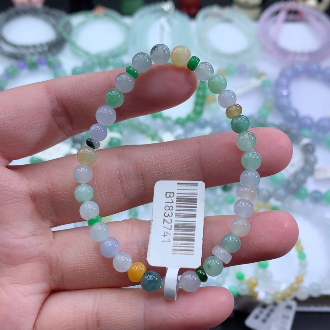 翡翠手链未镶嵌天然