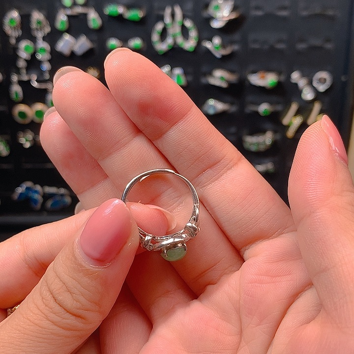 翡翠银S925镶嵌耳饰?戒指