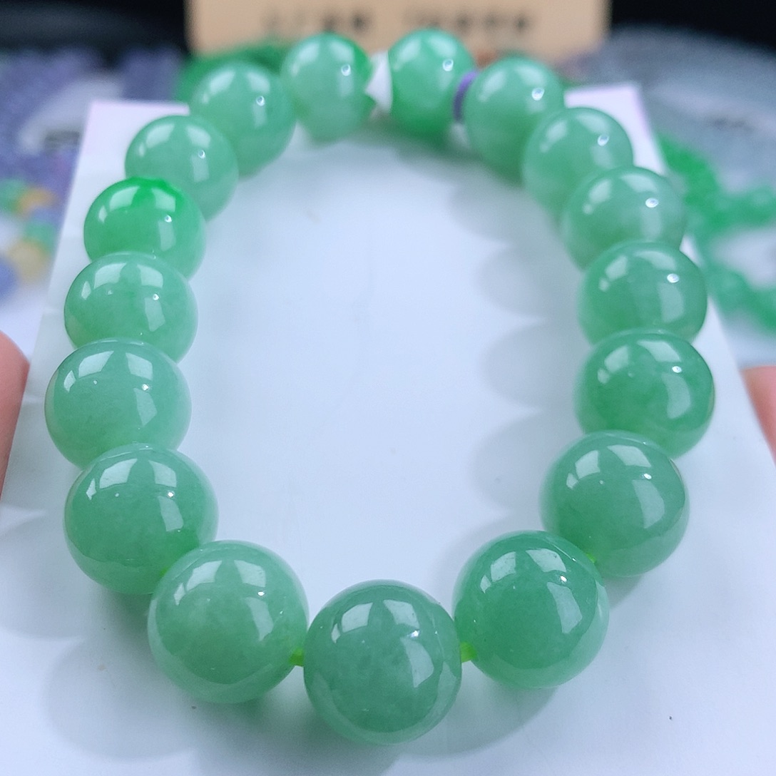 翡翠手链未镶嵌卡12mm