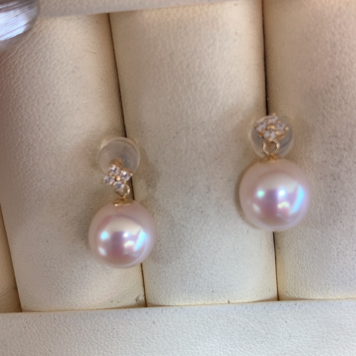 18K金镶嵌耳饰海水珍珠