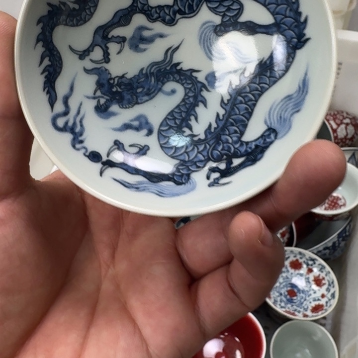 杯青花铠甲龙普洱杯