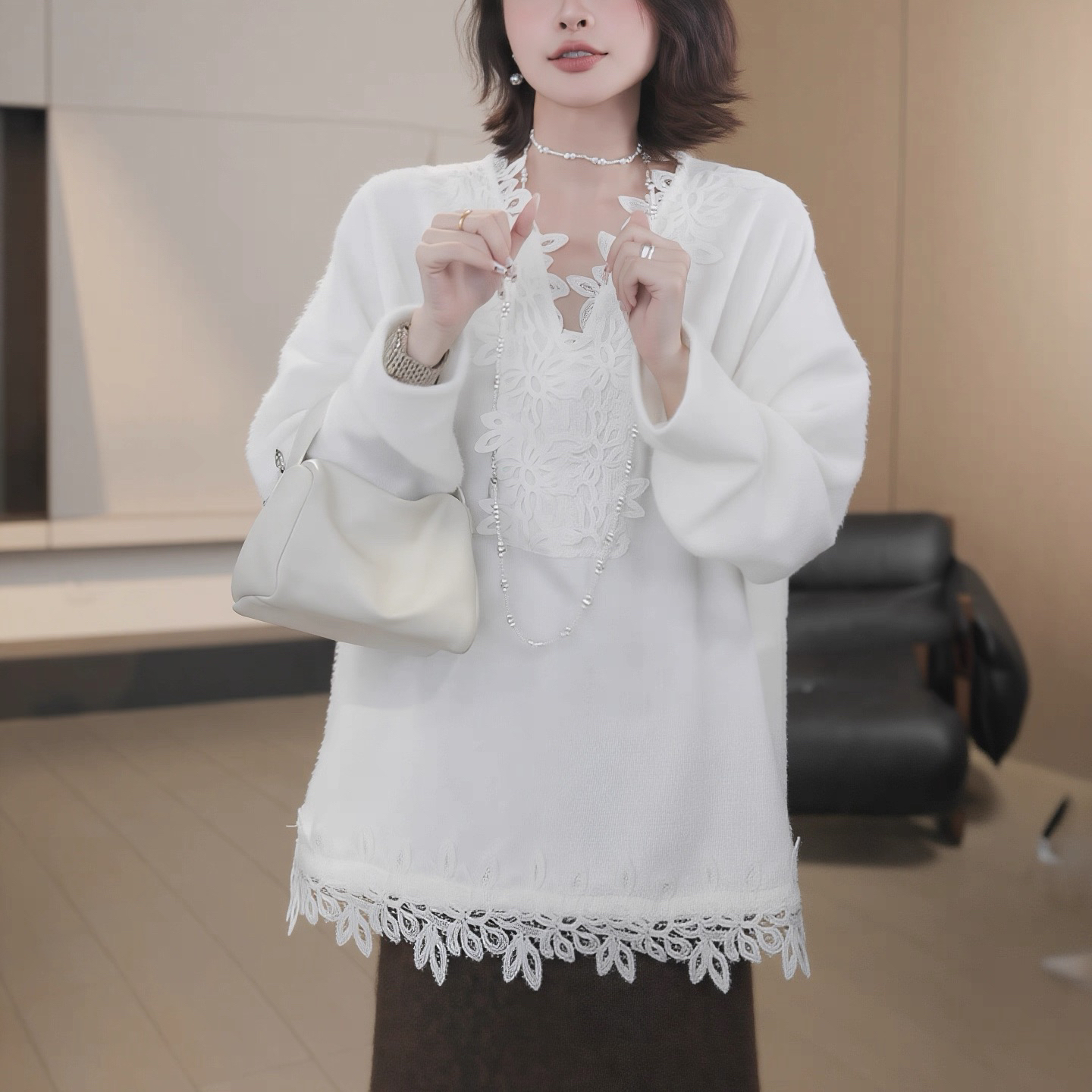 韩国东大门秋冬新款庭院时尚设计感镂空蕾丝套头软糯上衣