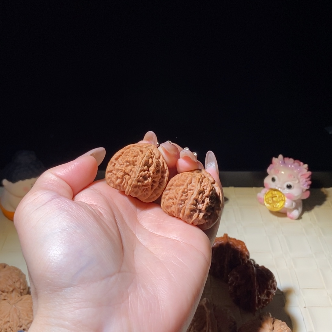 核桃三角白32.5 188