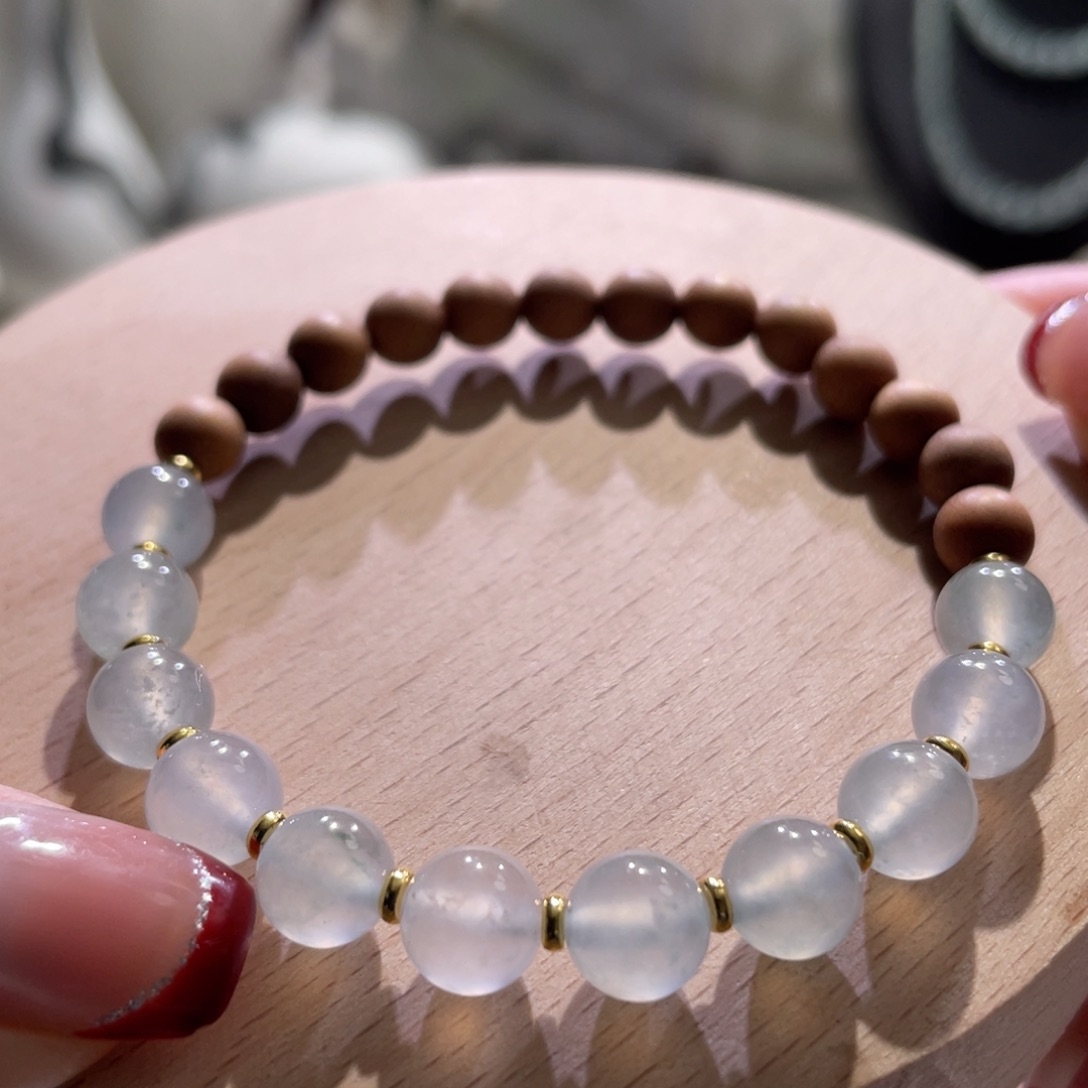 翡翠散珠天然缅a冰蓝半串