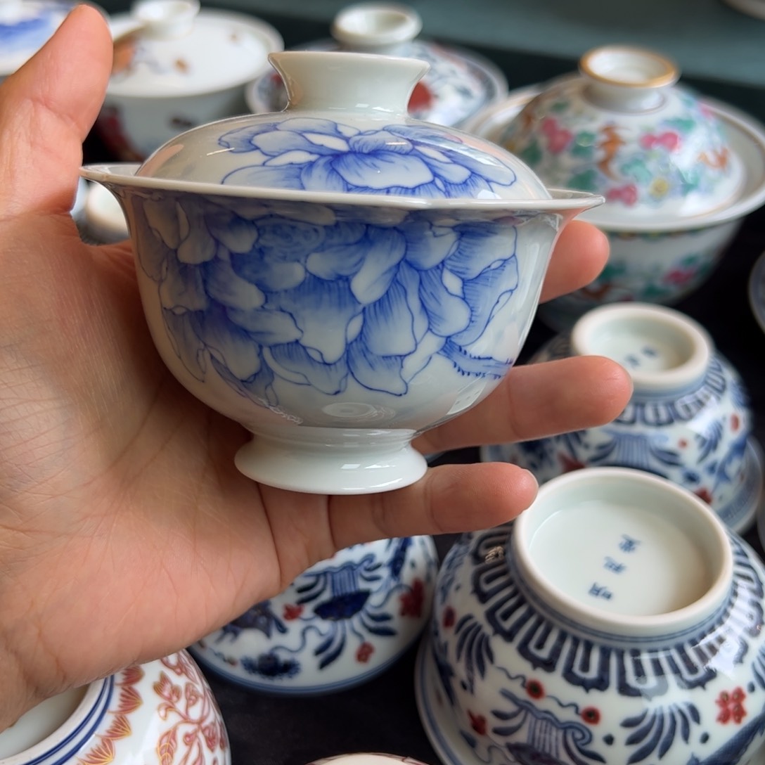 手绘柴窑荷花盖碗