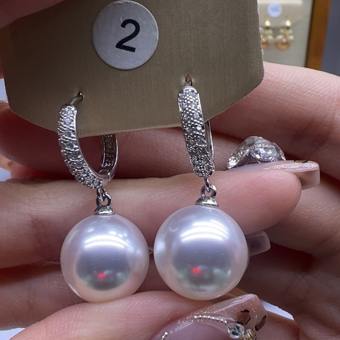 淡水珍珠未镶嵌耳饰