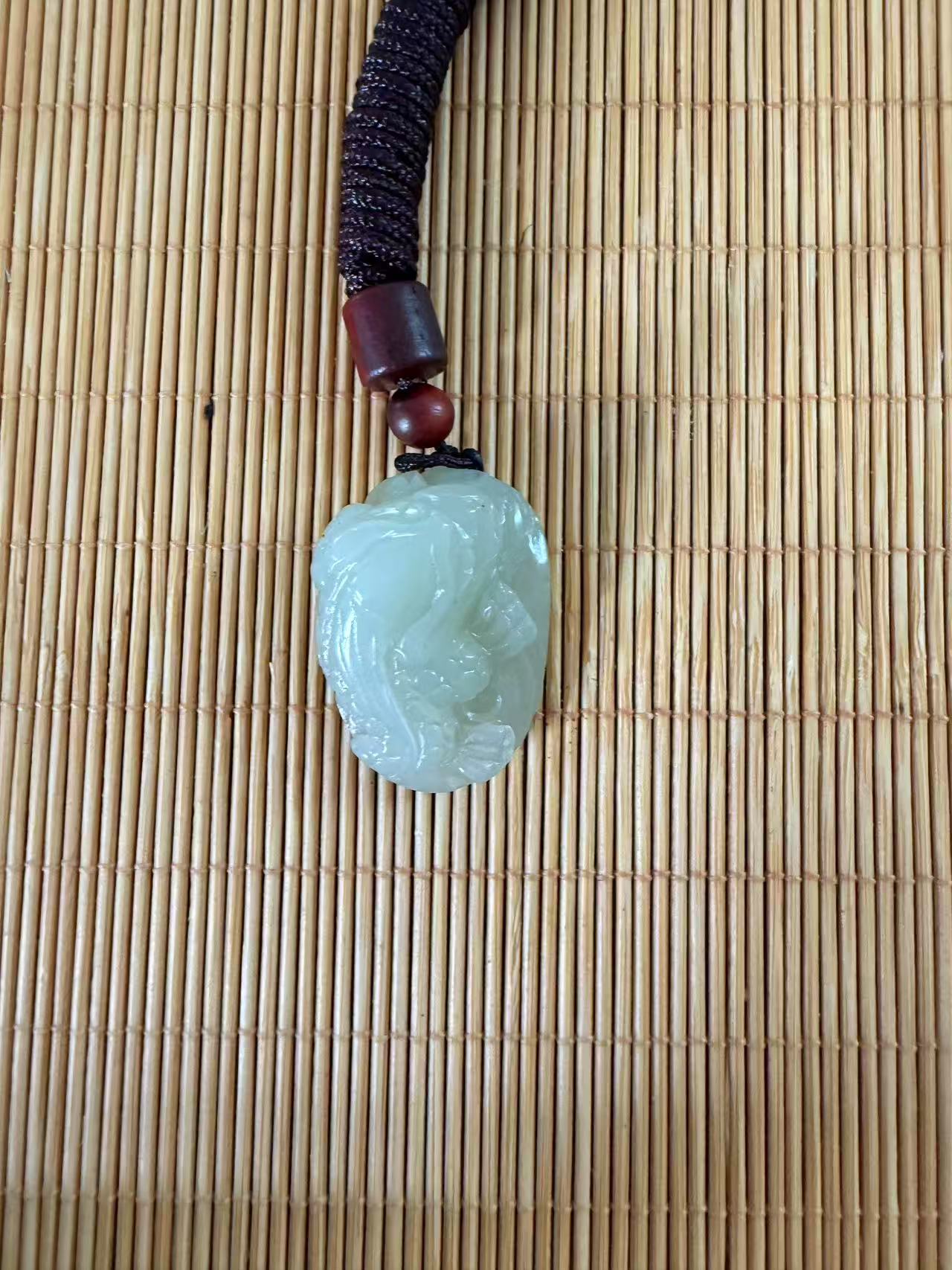 G480和田玉吊坠拍一发一多样性发货