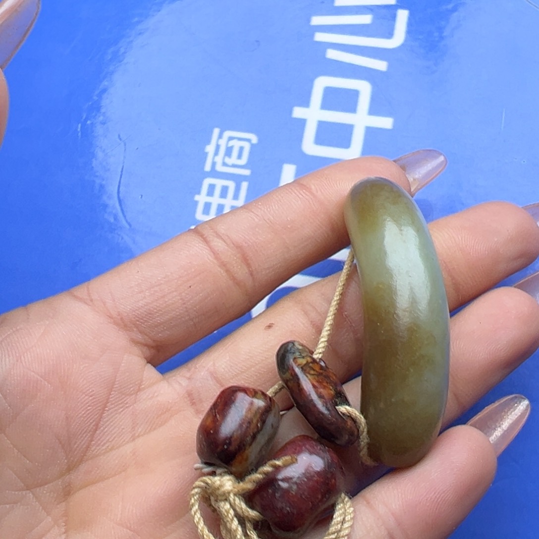 和田玉把件未镶嵌