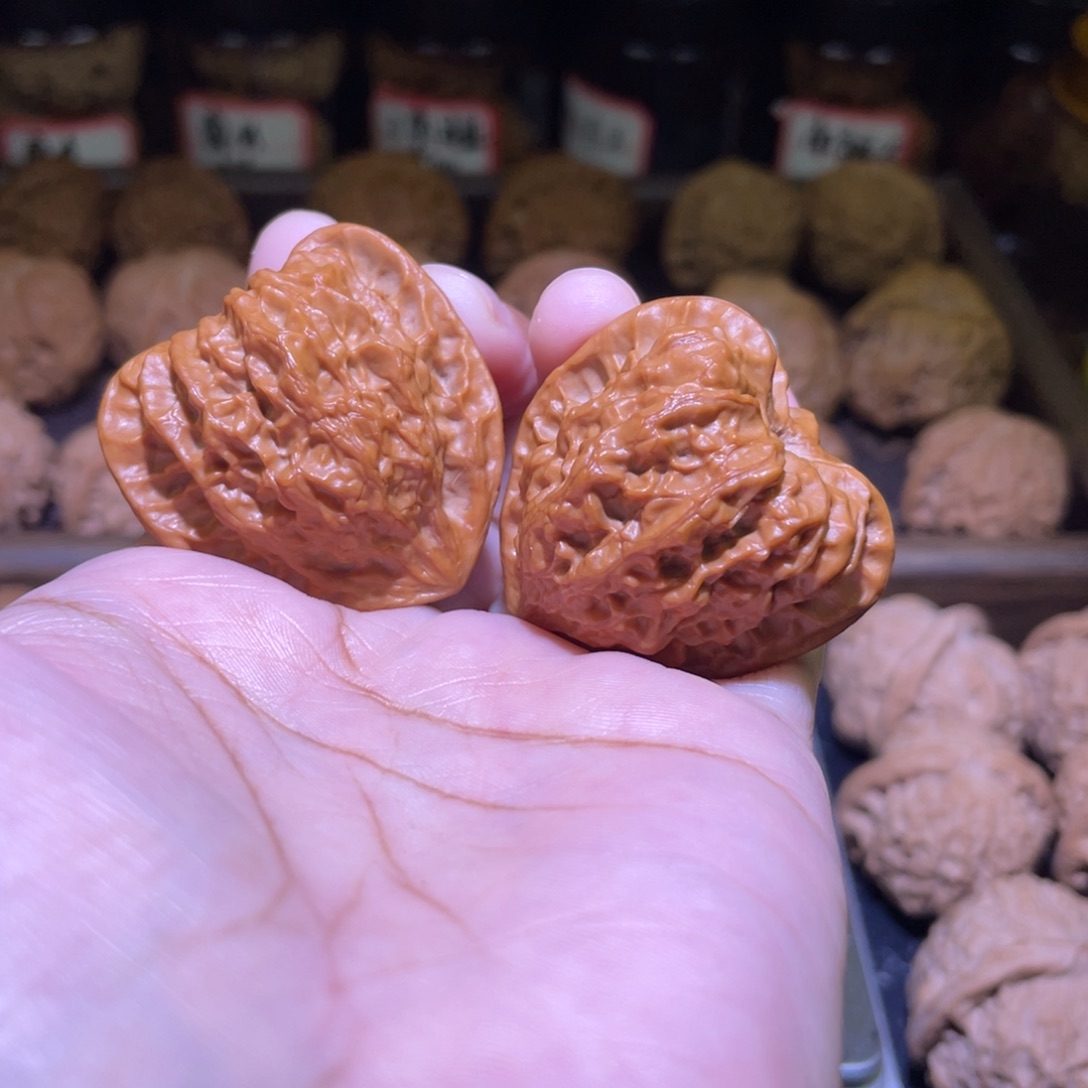 文玩核桃把件垂耳