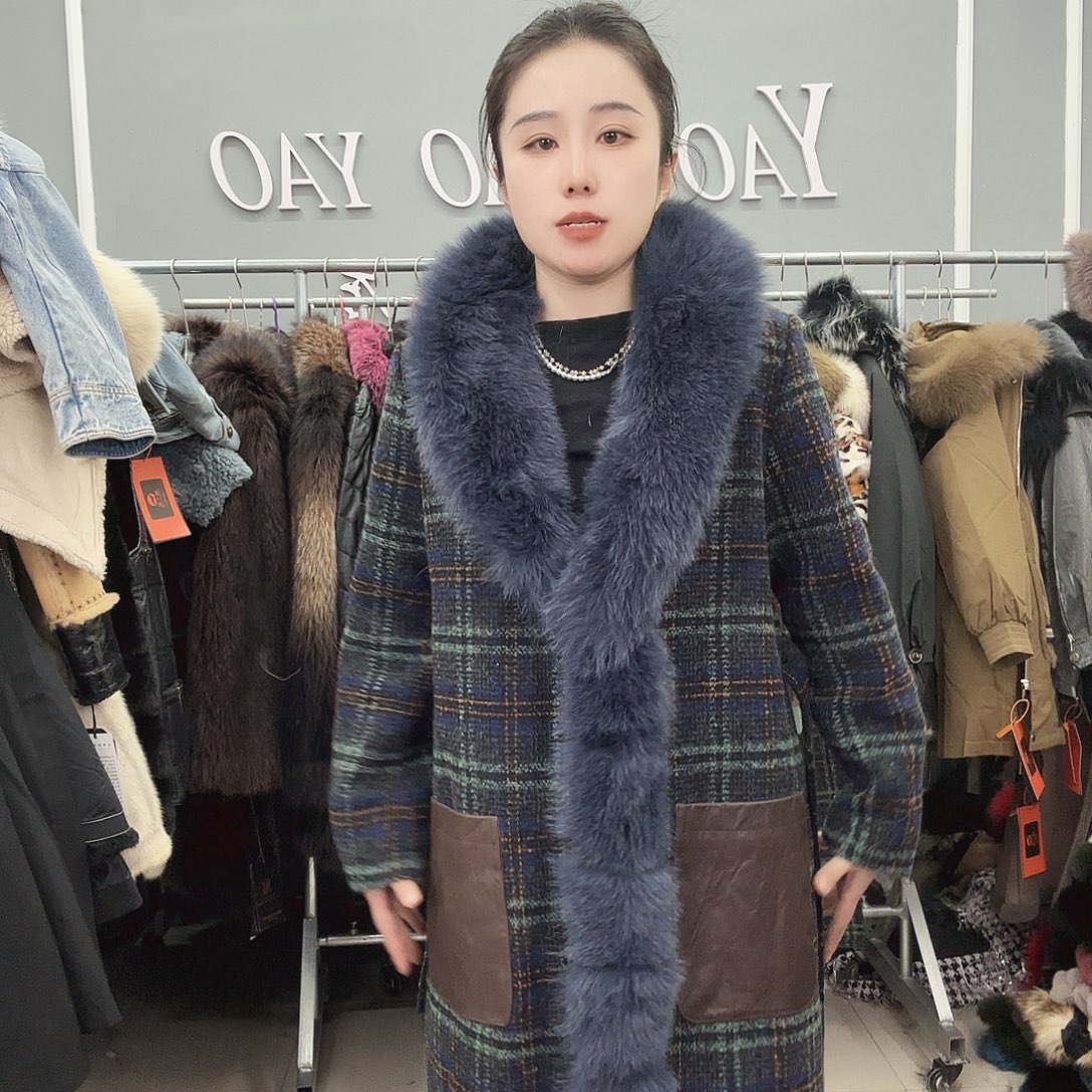 姚小妖家高端皮草