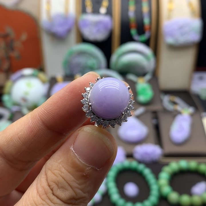 翡翠未镶嵌吊坠(不含链)翡翠戒指