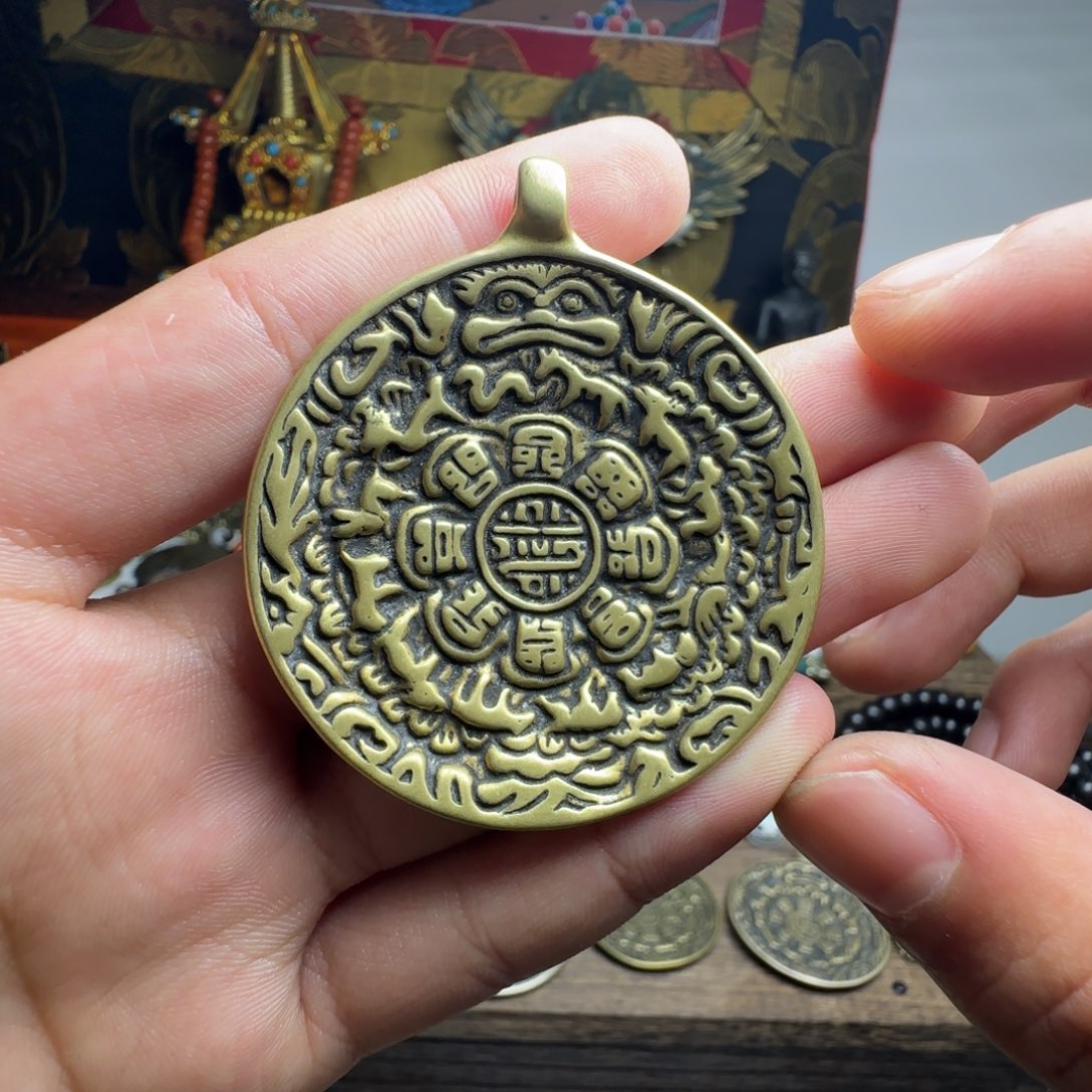 红***)刚回家把v处女疯疯癫癫