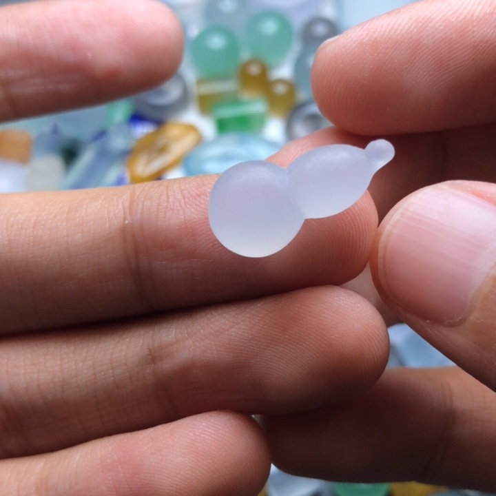 未镶嵌定制翡翠挂件