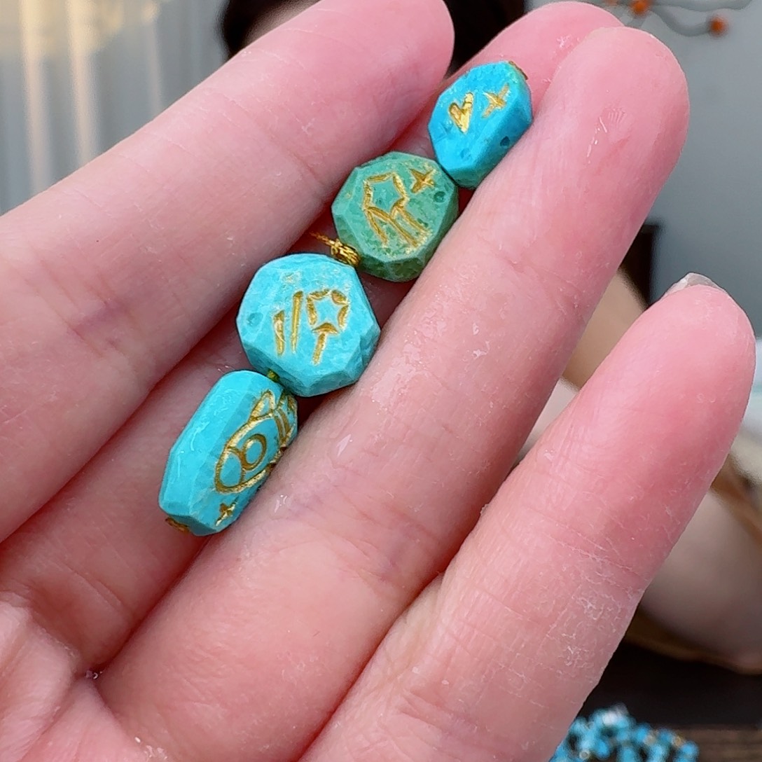 未镶嵌绿松石珠宝奇石