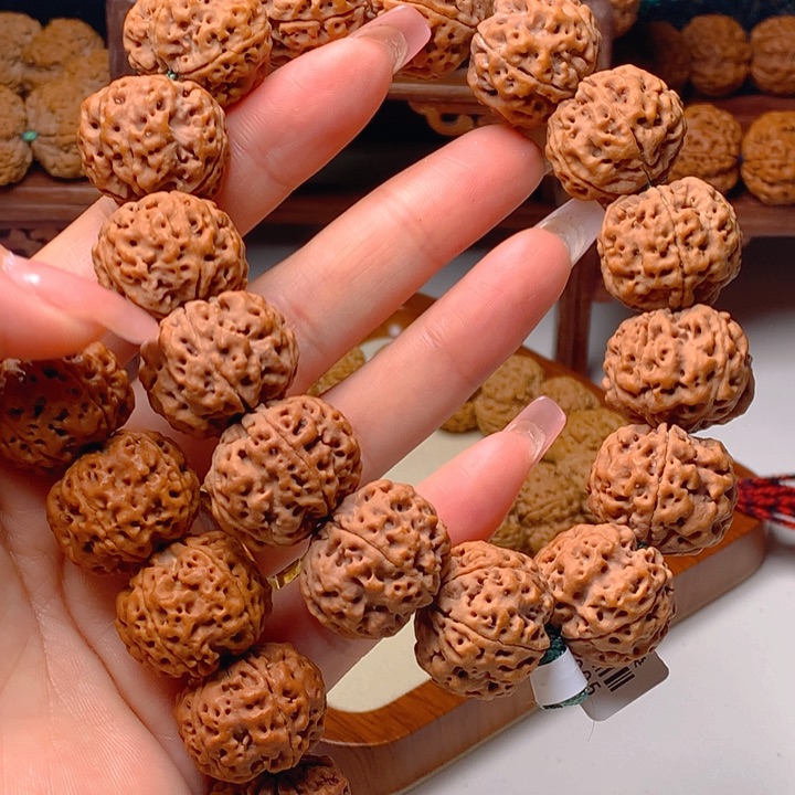 金刚菩提手串小*冲蜂王