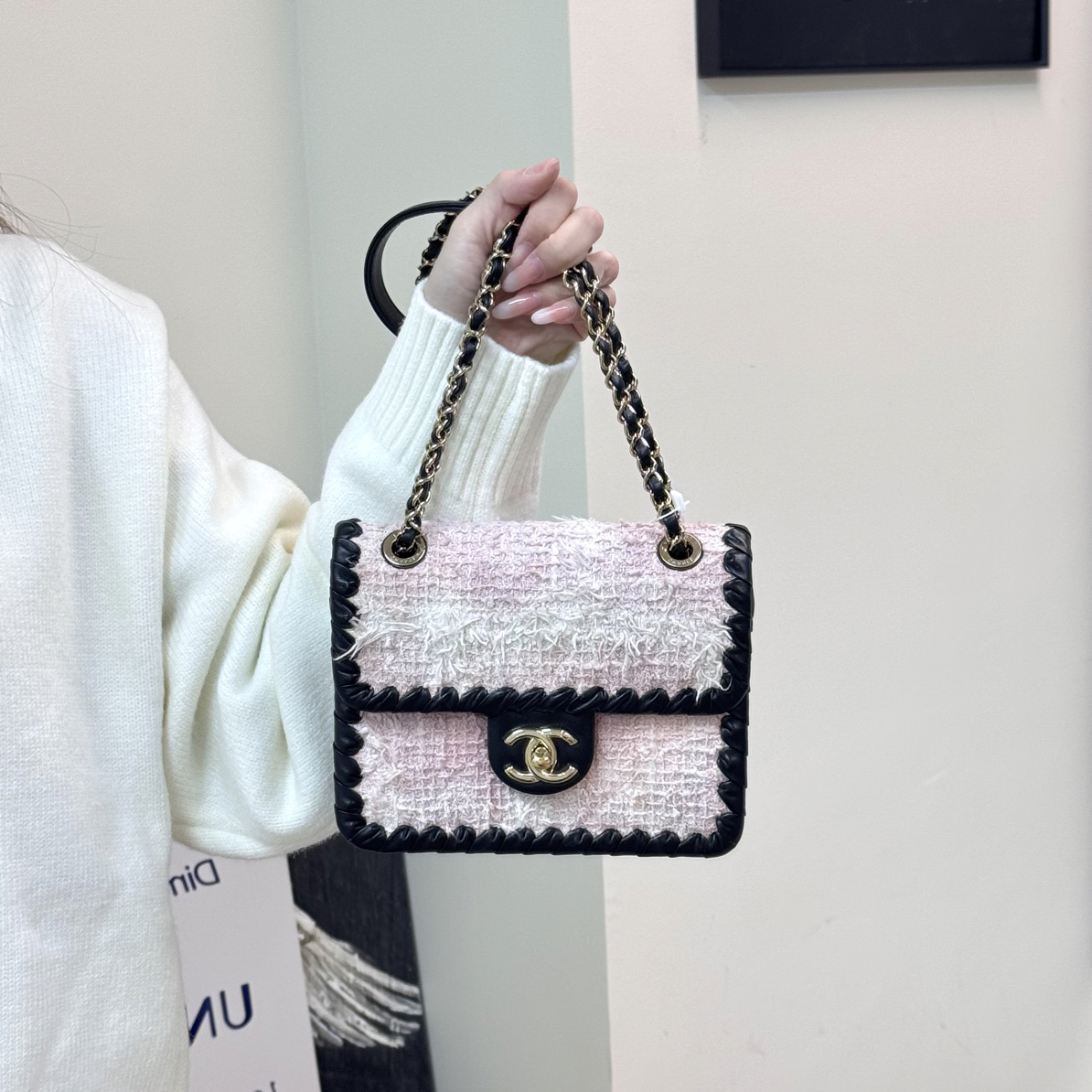 95新 Chanel/香奈儿 迷你金扣编织牛皮单肩斜挎包