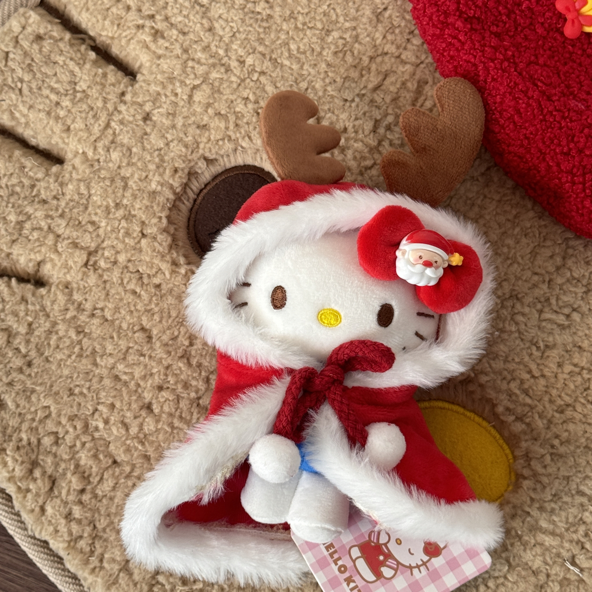 正版hello kitty包包挂件麋鹿斗篷圣诞秋冬毛绒玩偶挂饰
