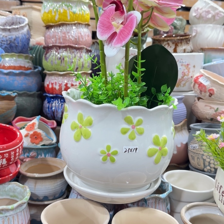 凑9块包邮，有孔花盆