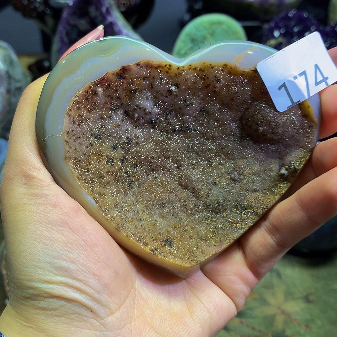 紫晶大型摆件（非配饰）未镶嵌