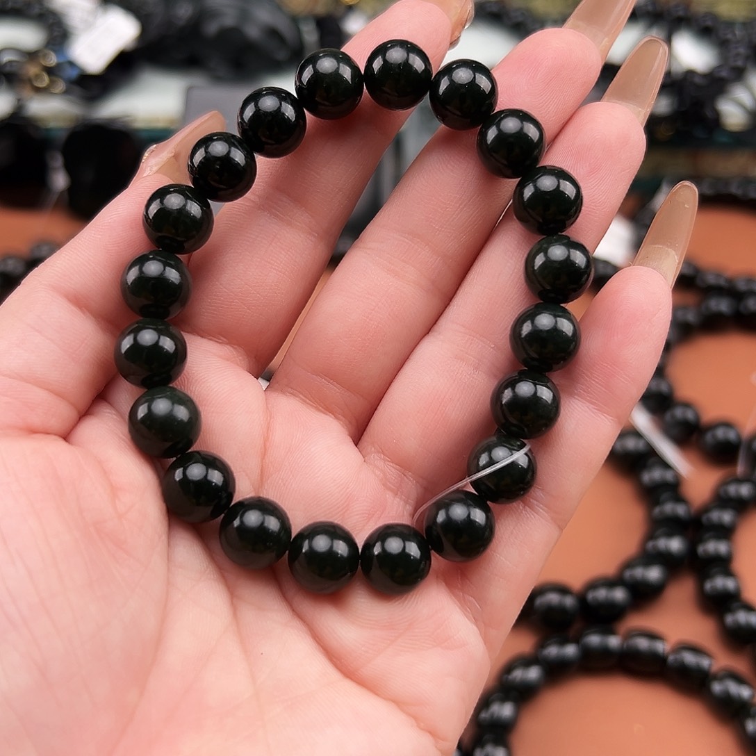 和田玉未镶嵌手串