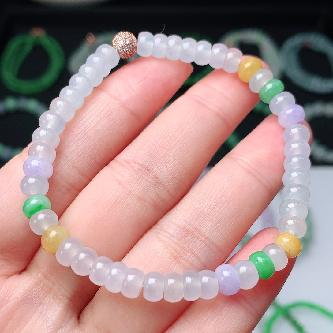 翡翠手链未镶嵌翡翠