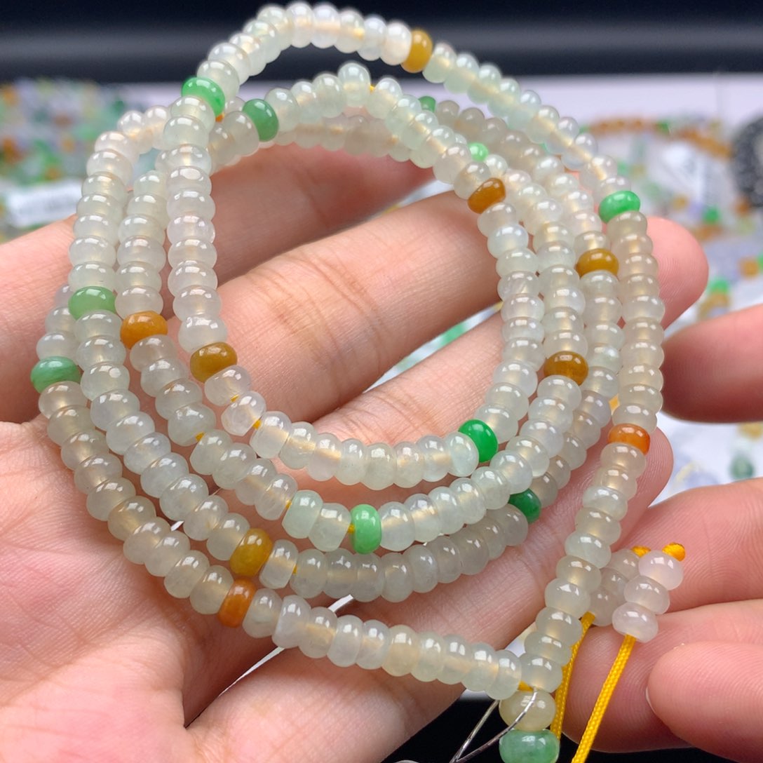 翡翠手链未镶嵌卡