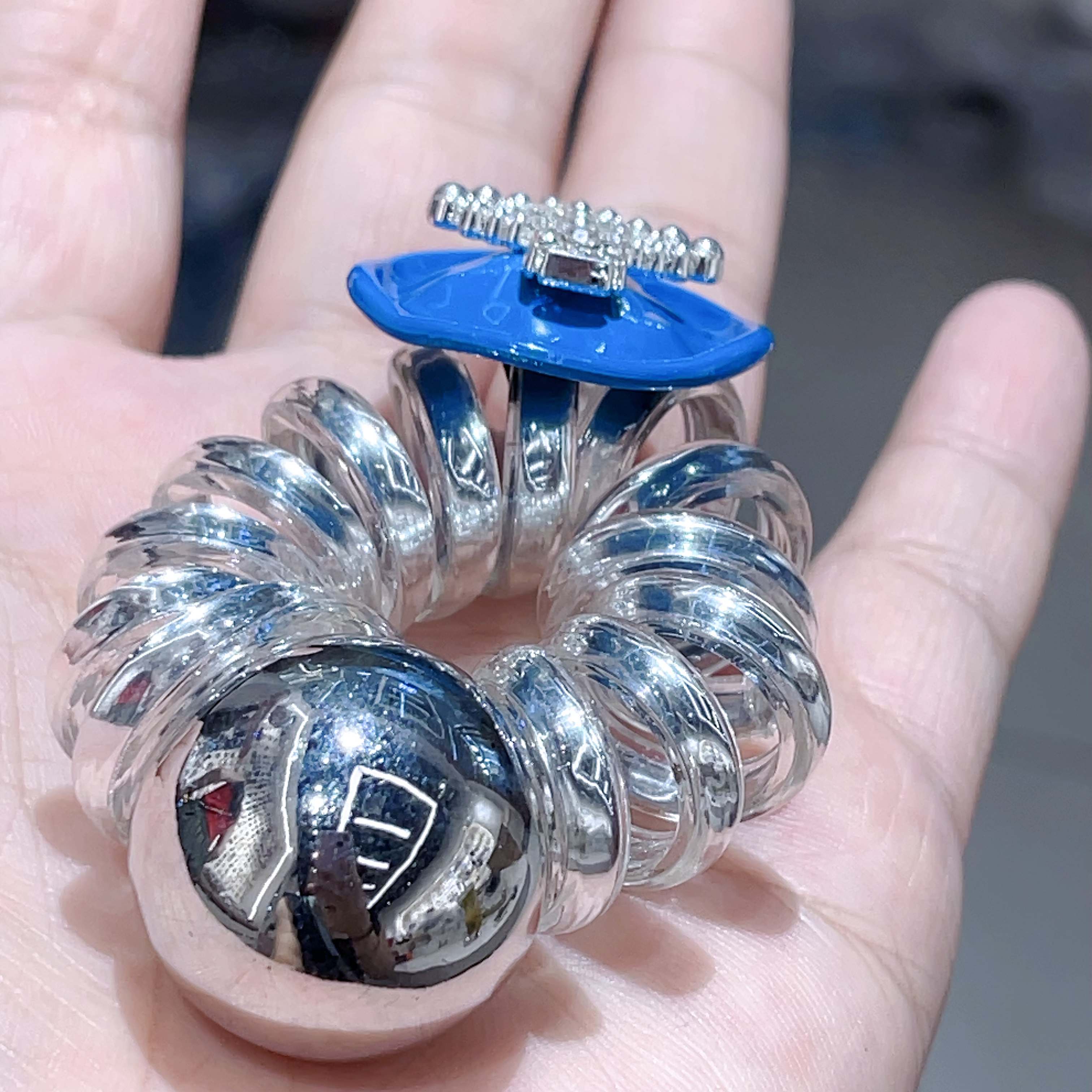 E762蓝色球球电话线