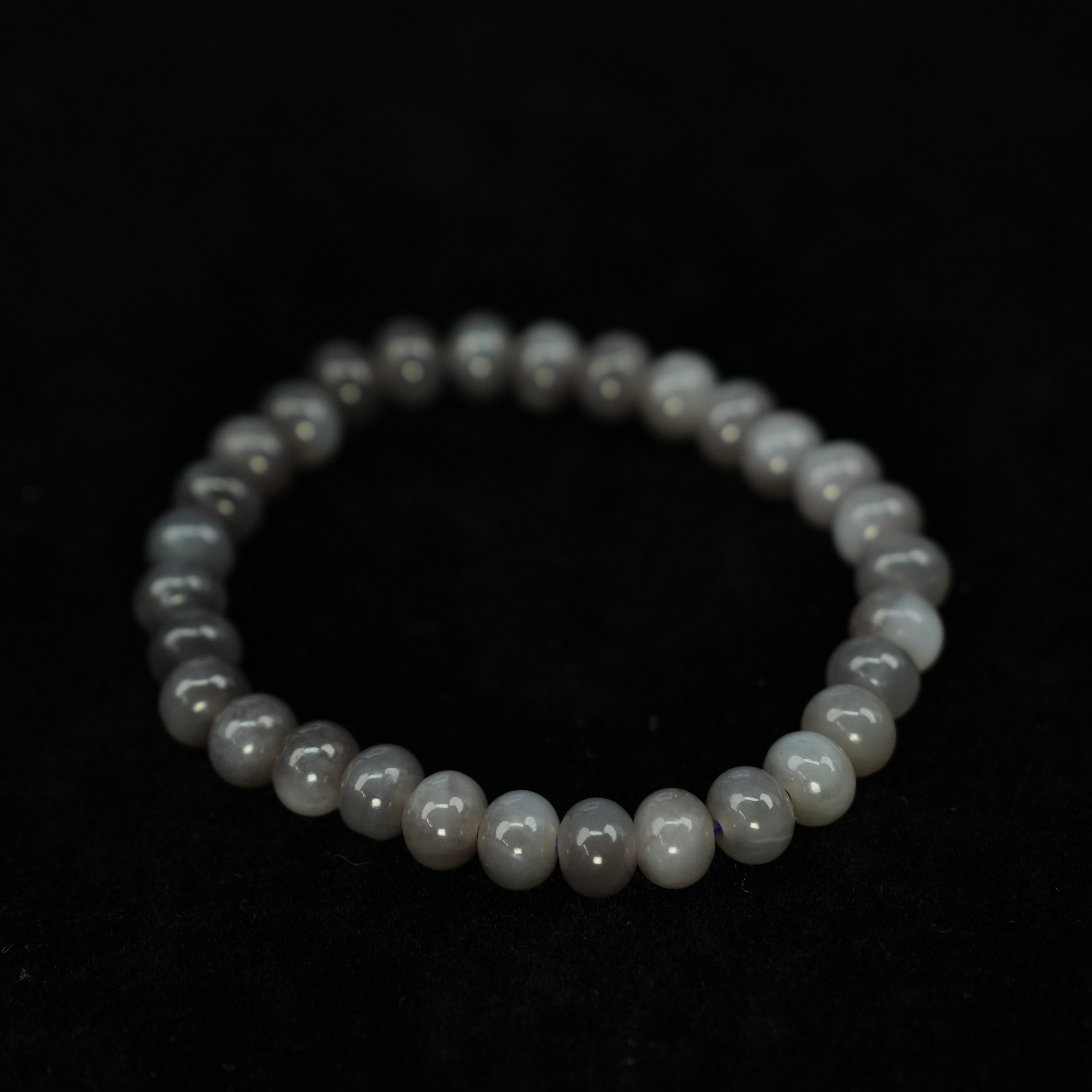 LOT8812 7.7mm深烟紫手串