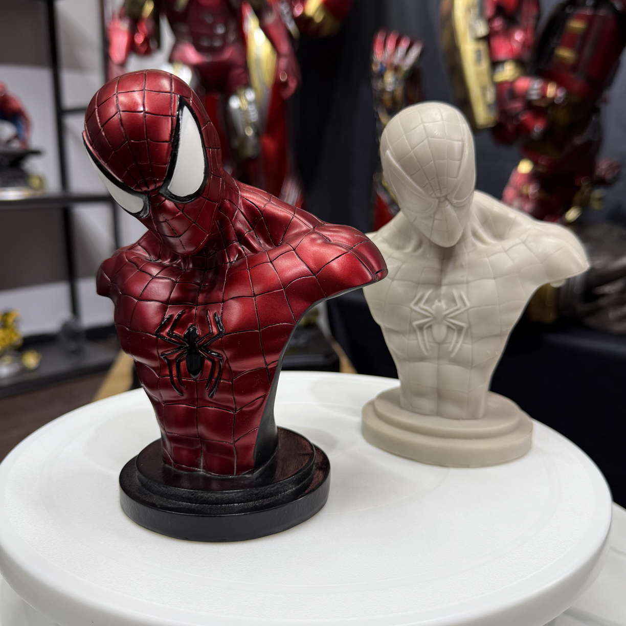 蜘蛛侠小半身胸像 实心宝丽石树脂材质