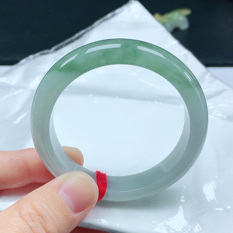 【闪购商品】翡翠手镯未镶嵌天然翡翠手镯