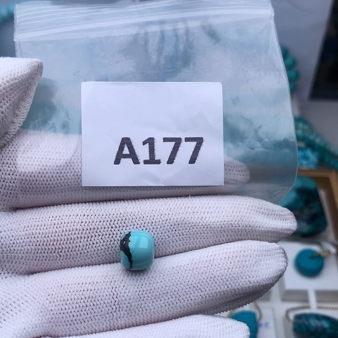 绿松石未镶嵌高瓷高色