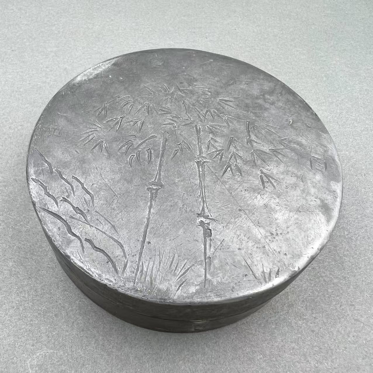 0211晚007锡器砚台