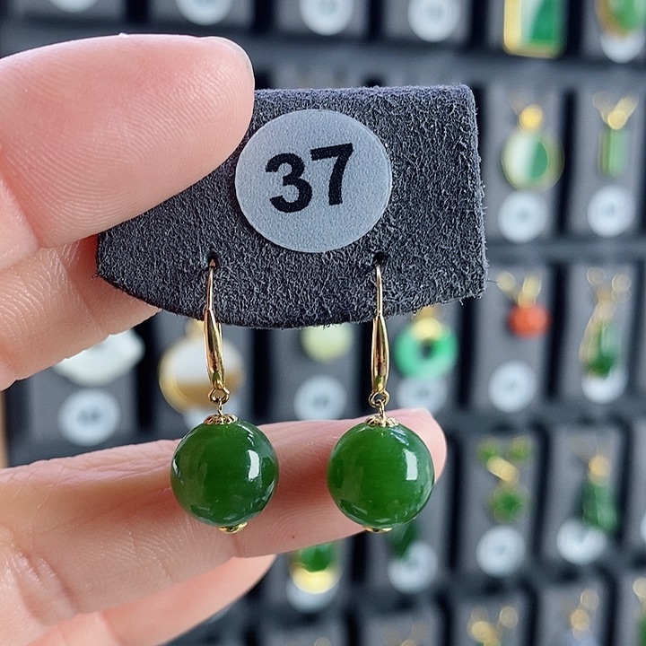 和田玉耳饰18K金镶嵌