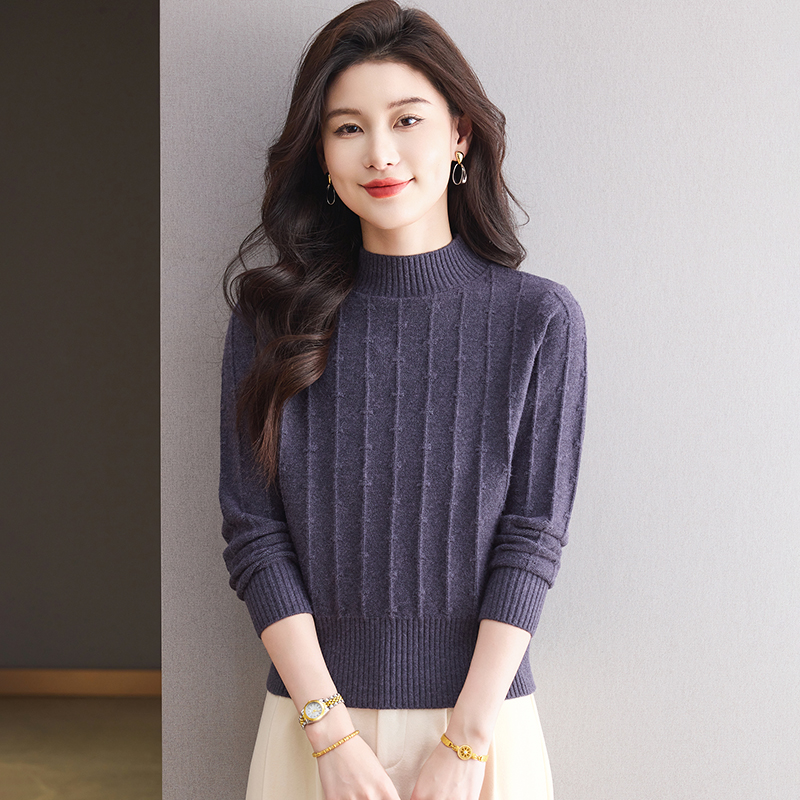 半高领短款针织毛衣女秋冬厚款纯色打底衫洋气百搭宽松显瘦小个子