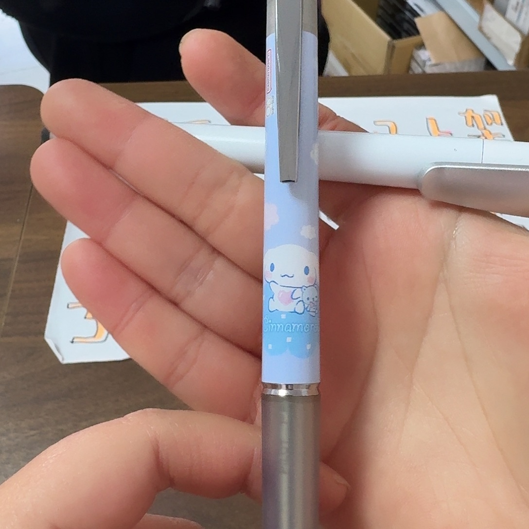 百乐可擦笔大耳狗一支