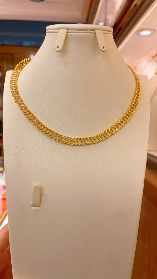 足金项链18.42克（830/克）46cm 长